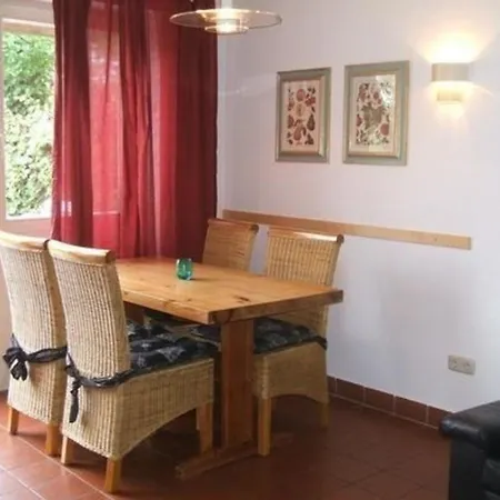 Holiday home In Mit Kleiner Terrasse