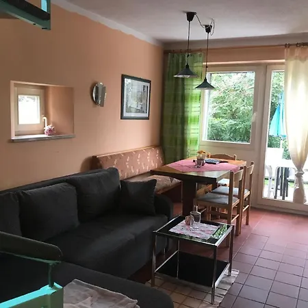 度假居 In Mit Kleiner Terrasse Zandt